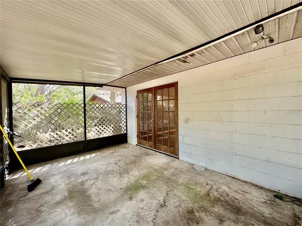 $300,000 | 1629 Northwest 40th Terrace, Gainesville, FL 32605