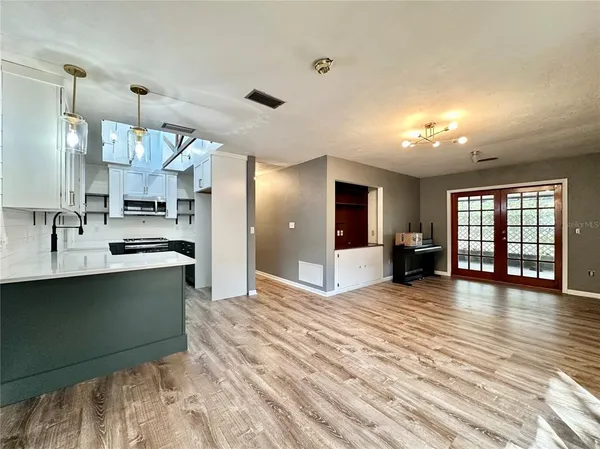 $300,000 | 1629 Northwest 40th Terrace, Gainesville, FL 32605