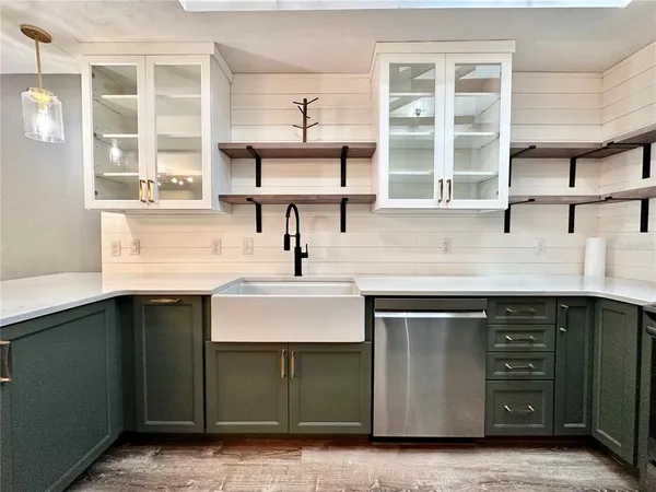 $300,000 | 1629 Northwest 40th Terrace, Gainesville, FL 32605