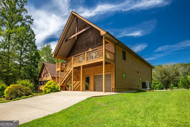 $1,329,000 | 198 Stonecreek Drive, Franklin, NC 28734