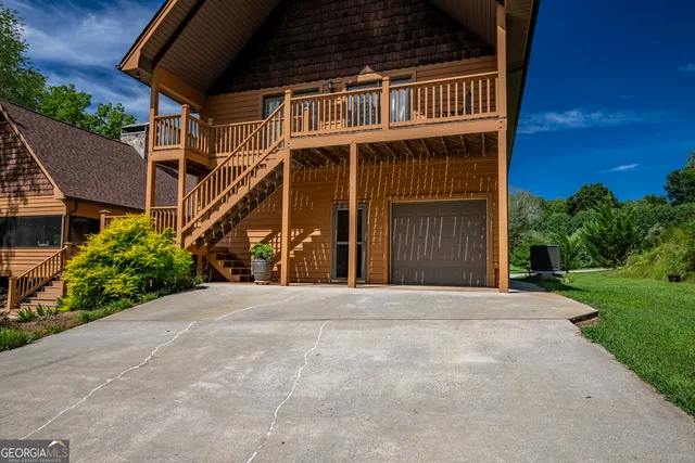 $1,329,000 | 198 Stonecreek Drive, Franklin, NC 28734