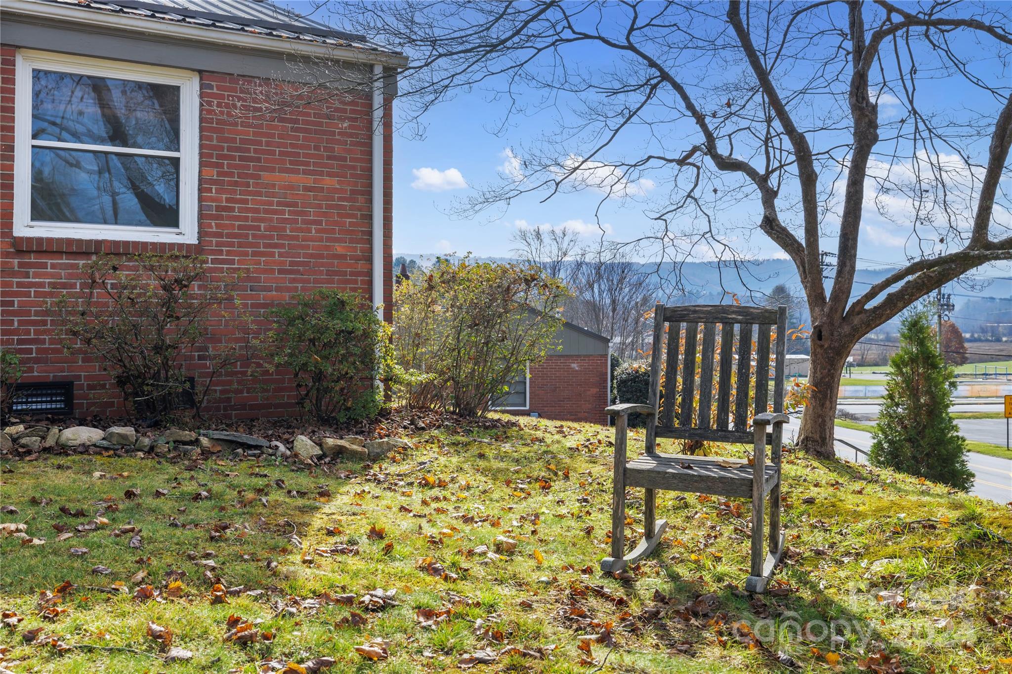 30 Elm Bend Road Brevard, NC 28712 - Photo 2 of 21 Gallery Image 2