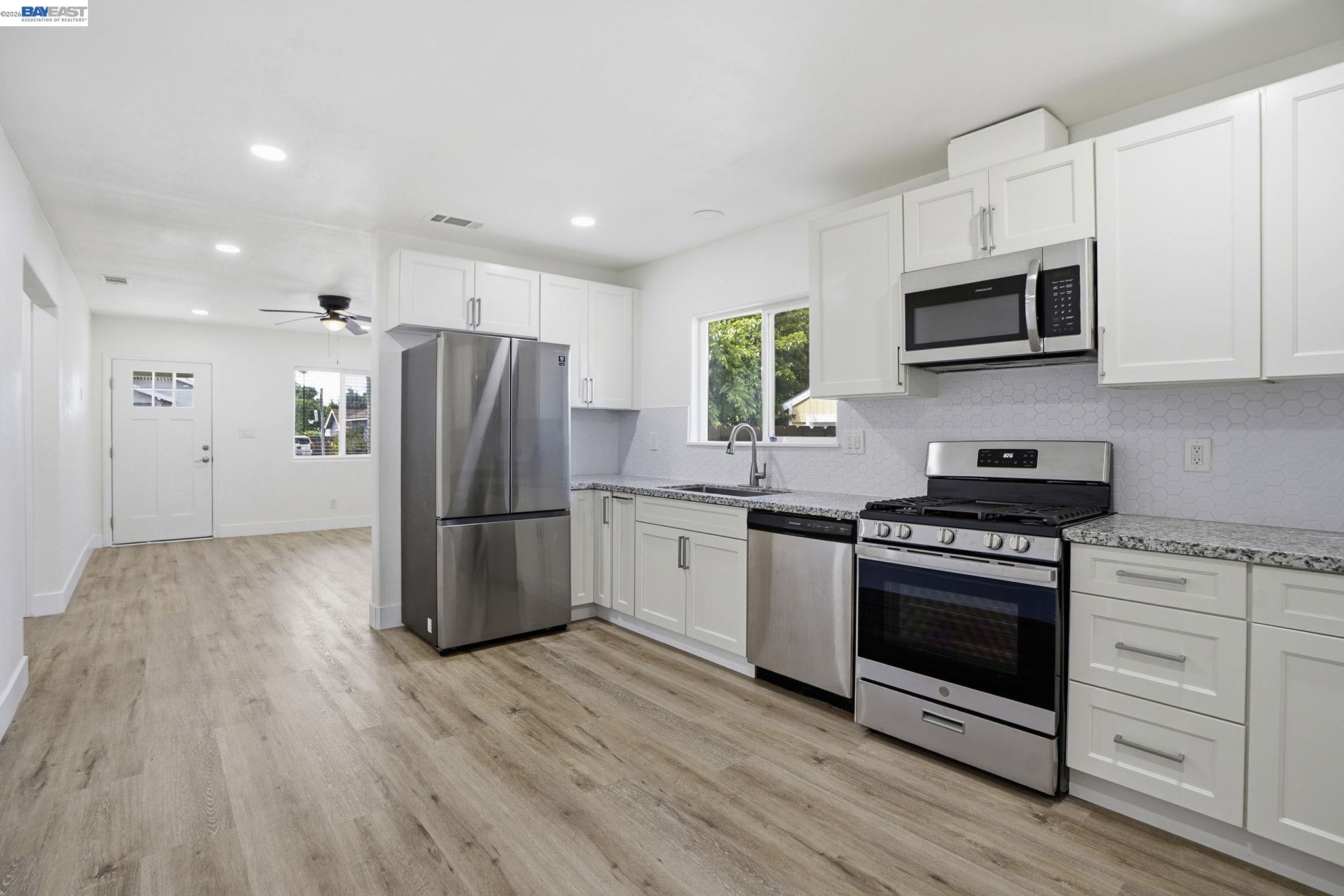 114 C Street Tracy, CA 95376 - Photo 4 of 40