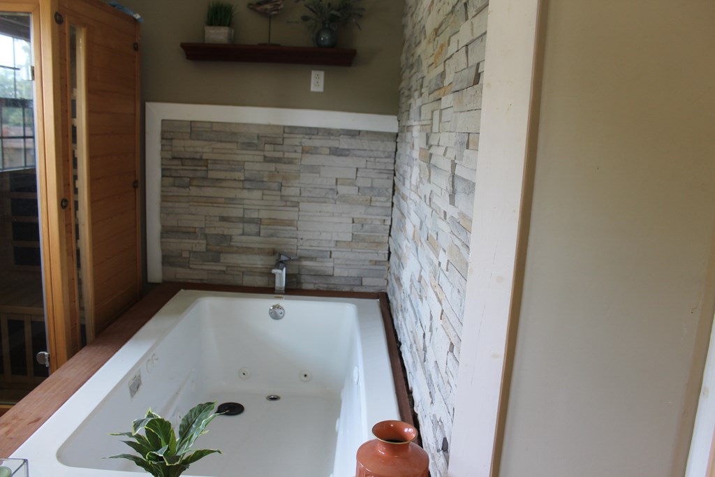 3710 Winkfield Place Columbus, GA 31909 - Photo 53 of 98 a bathroom with a shower and a sink