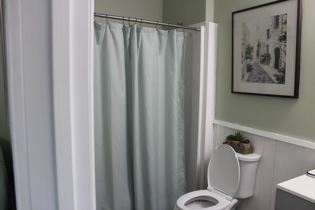 3710 Winkfield Place Columbus, GA 31909 - Photo 76 of 98 a bathroom with a shower and a toilet