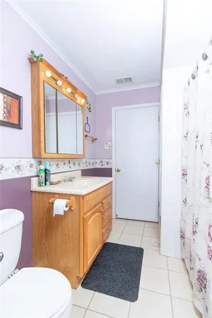 $439,900 | 704 South Bridge Street, Brady, TX 76825