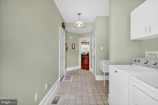 $1,599,000 | 378 South Warner Road, Wayne, PA 19087