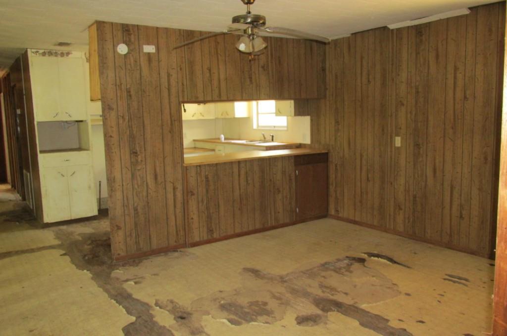 32322 Bud Jubin Road Springfield, LA 70462 - Photo 3 of 11 Gallery Image 3