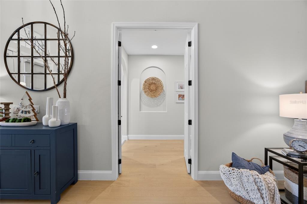 11550 Delwick Drive Windermere, FL 34786 - Photo 14 of 91