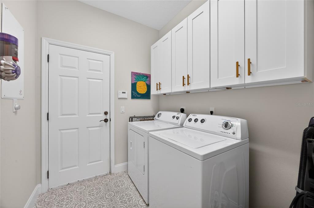 11550 Delwick Drive Windermere, FL 34786 - Photo 33 of 91