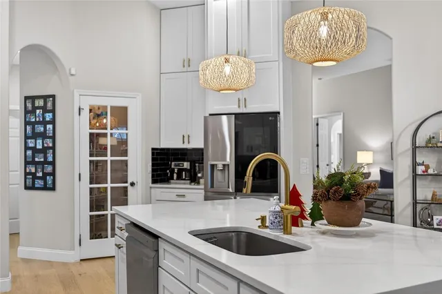 $995,000 | 11550 Delwick Drive, Windermere, FL 34786