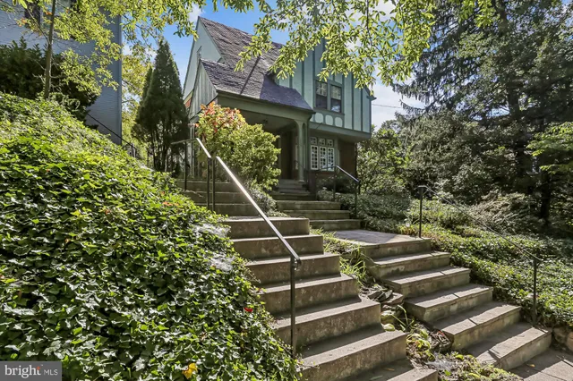 $4,300 | 5339 32nd Street Northwest, Washington, DC 20015