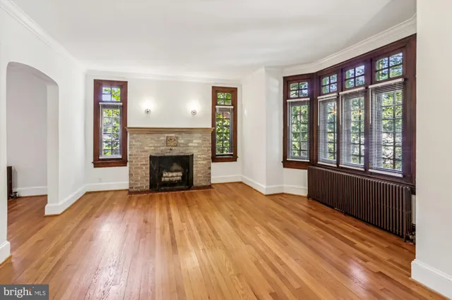 $4,300 | 5339 32nd Street Northwest, Washington, DC 20015