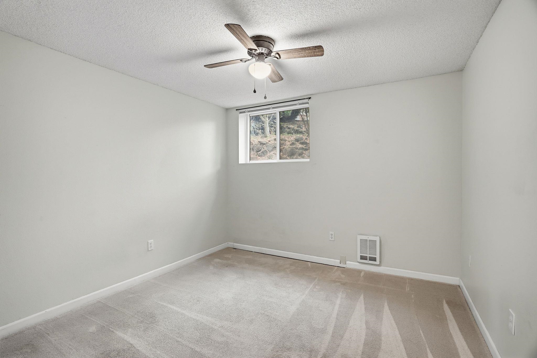 844 West Cliff Drive, Unit 107 Spokane, WA 99204 - Photo 21 of 34