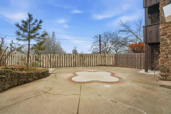 $235,000 | 844 West Cliff Drive, Unit 107, Spokane, WA 99204