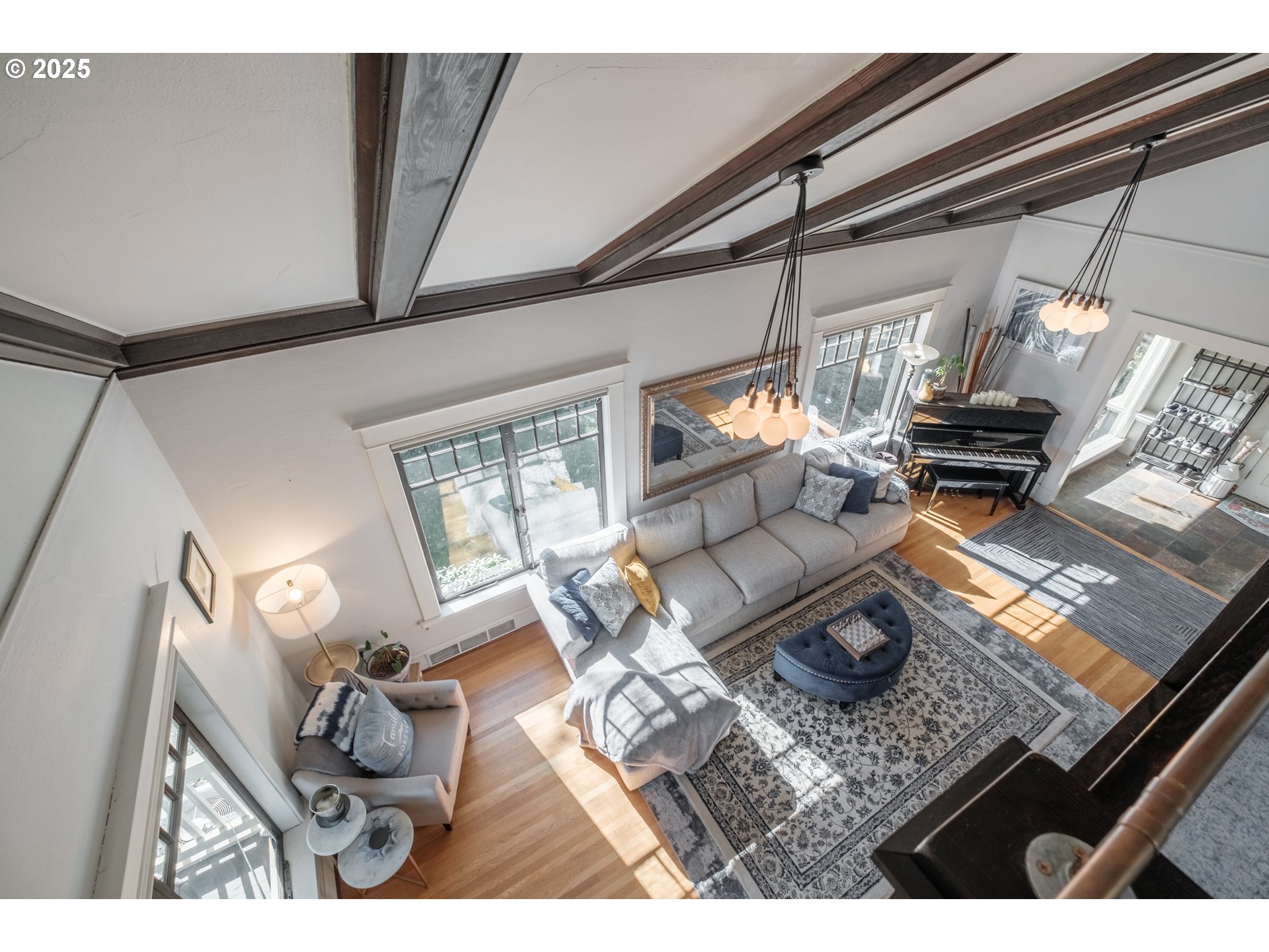 13060 Southwest Elk Rock Road Lake Oswego, OR 97034 - Photo 16 of 45