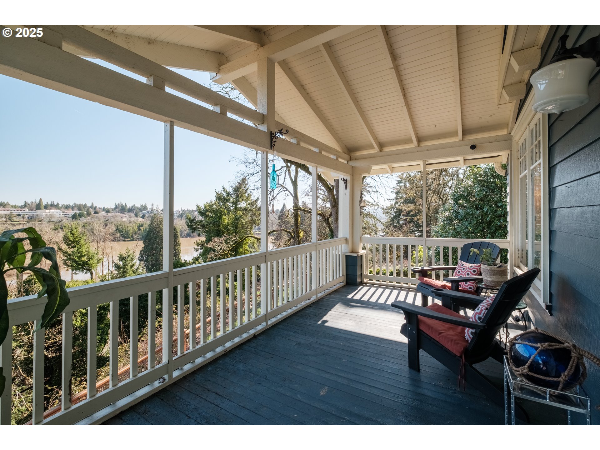 13060 Southwest Elk Rock Road Lake Oswego, OR 97034 - Photo 29 of 45