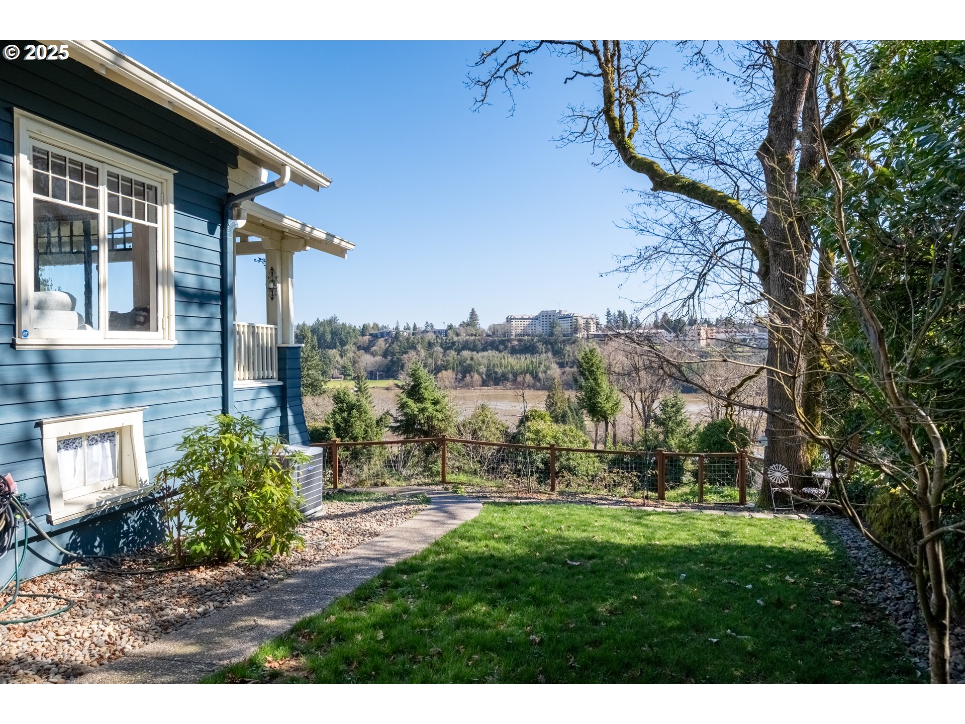 13060 Southwest Elk Rock Road Lake Oswego, OR 97034 - Photo 40 of 45