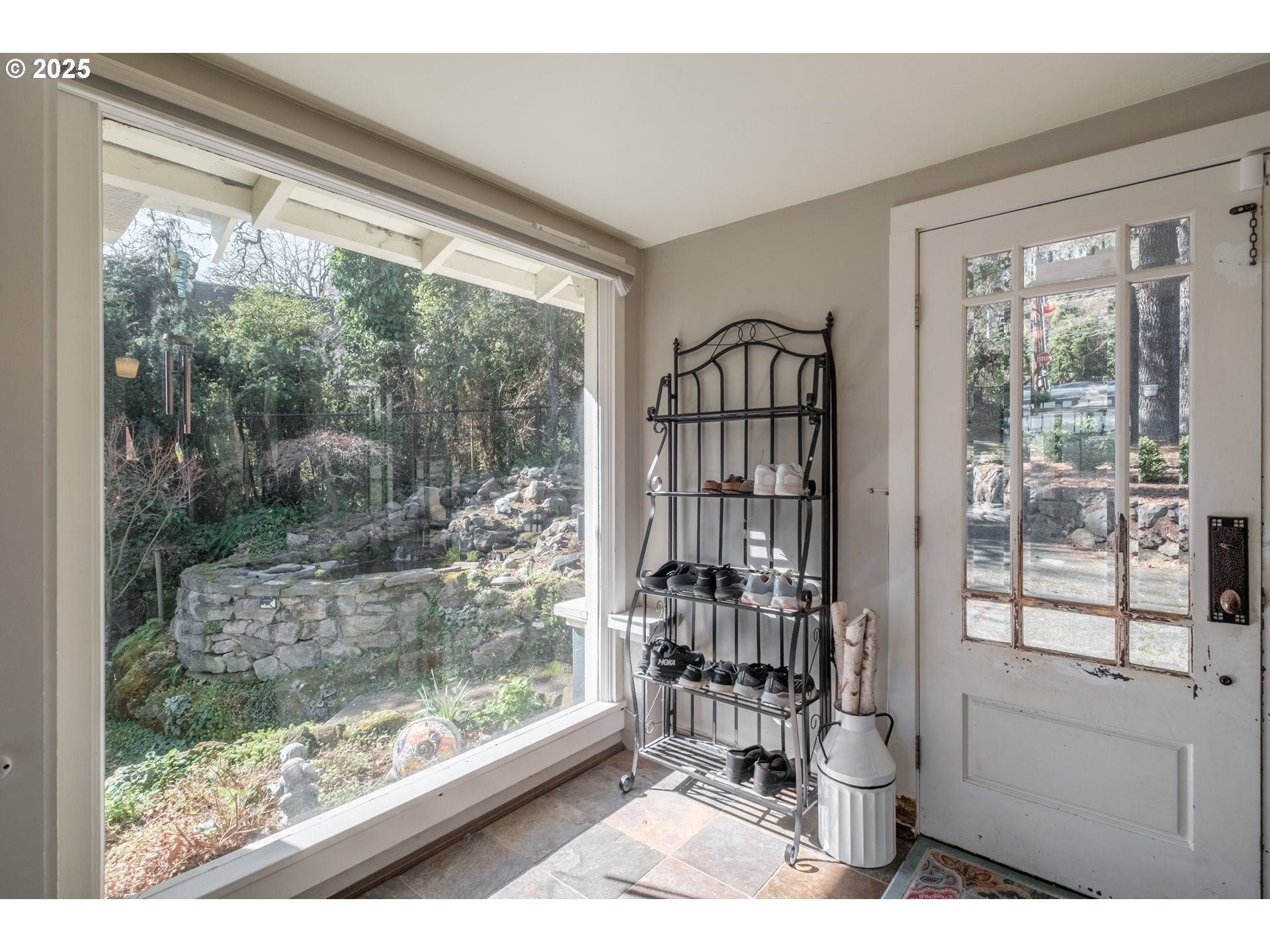 13060 Southwest Elk Rock Road Lake Oswego, OR 97034 - Photo 4 of 45