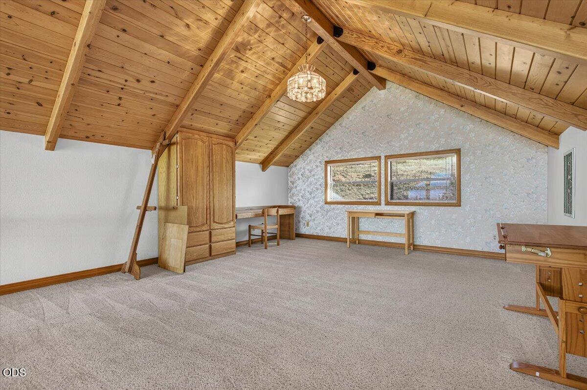 6590 Hillcrest Road Medford, OR 97504 - Photo 31 of 117 Gallery Image 31