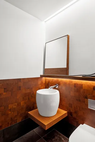 $1,595,000 | 155 West 18th Street, Unit 403 | Chelsea