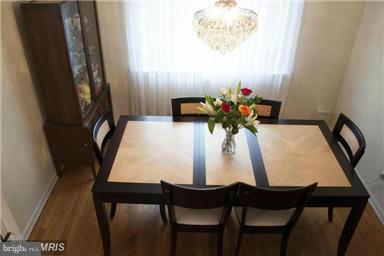 12920 Sturbridge Road Woodbridge, VA 22192 - Photo 7 of 22 Dining Room