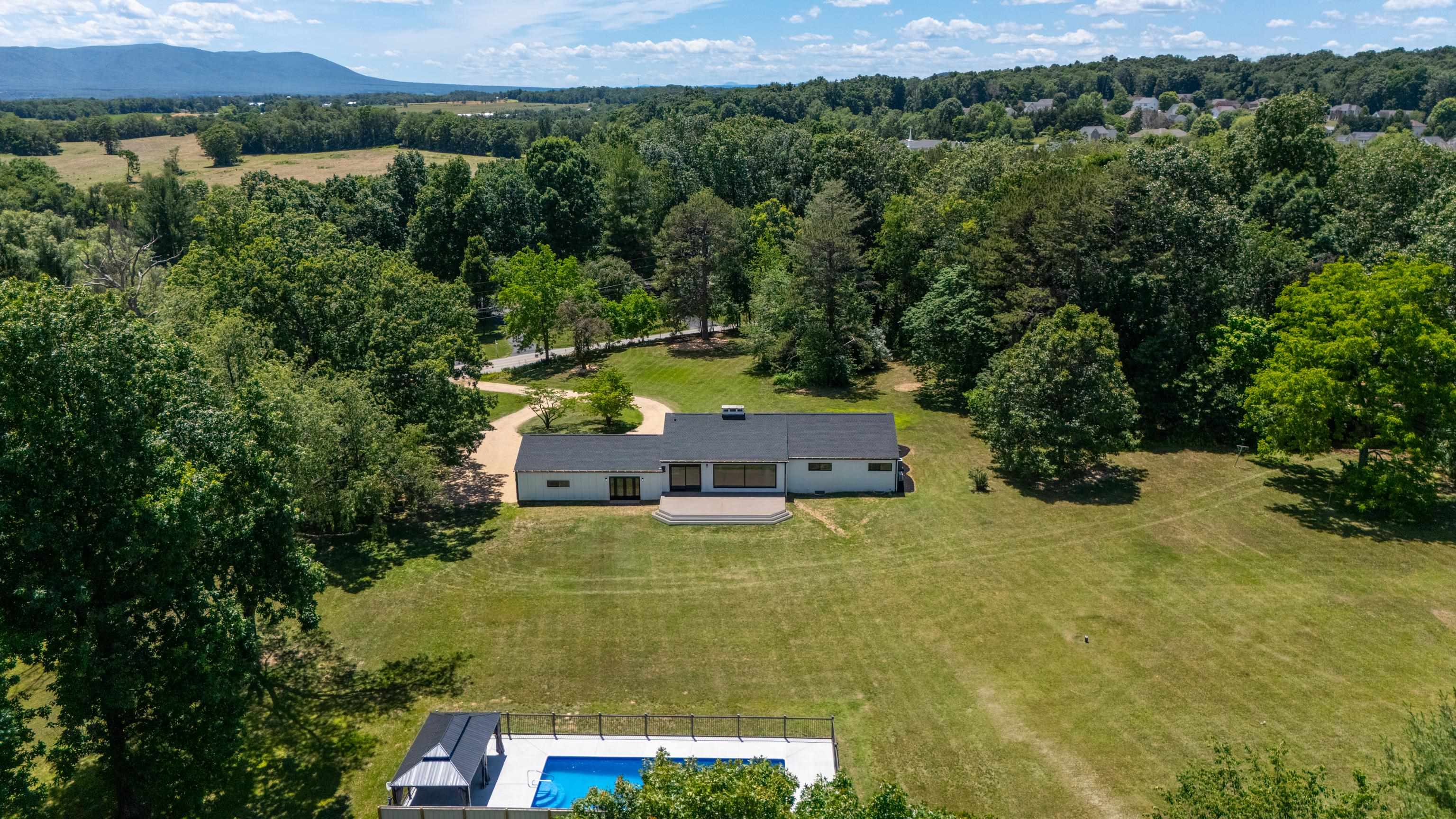 938 Ladd Road Waynesboro, VA 22980 - Photo 65 of 75