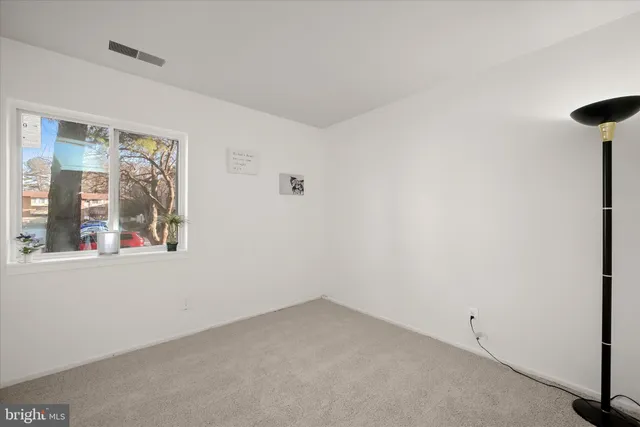 $229,900 | 19419 Brassie Place, Unit 102, Gaithersburg, MD 20886