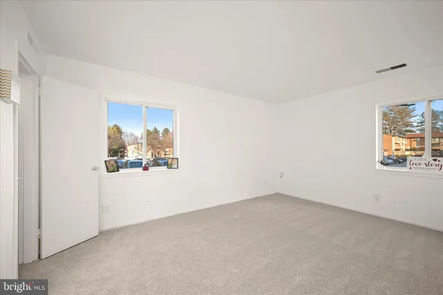 $229,900 | 19419 Brassie Place, Unit 102, Gaithersburg, MD 20886