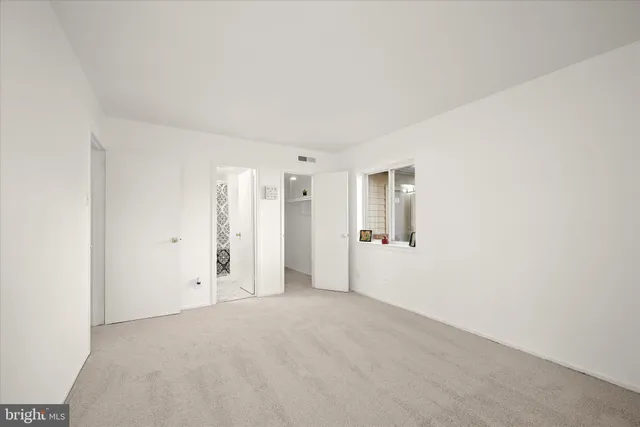 $229,900 | 19419 Brassie Place, Unit 102, Gaithersburg, MD 20886