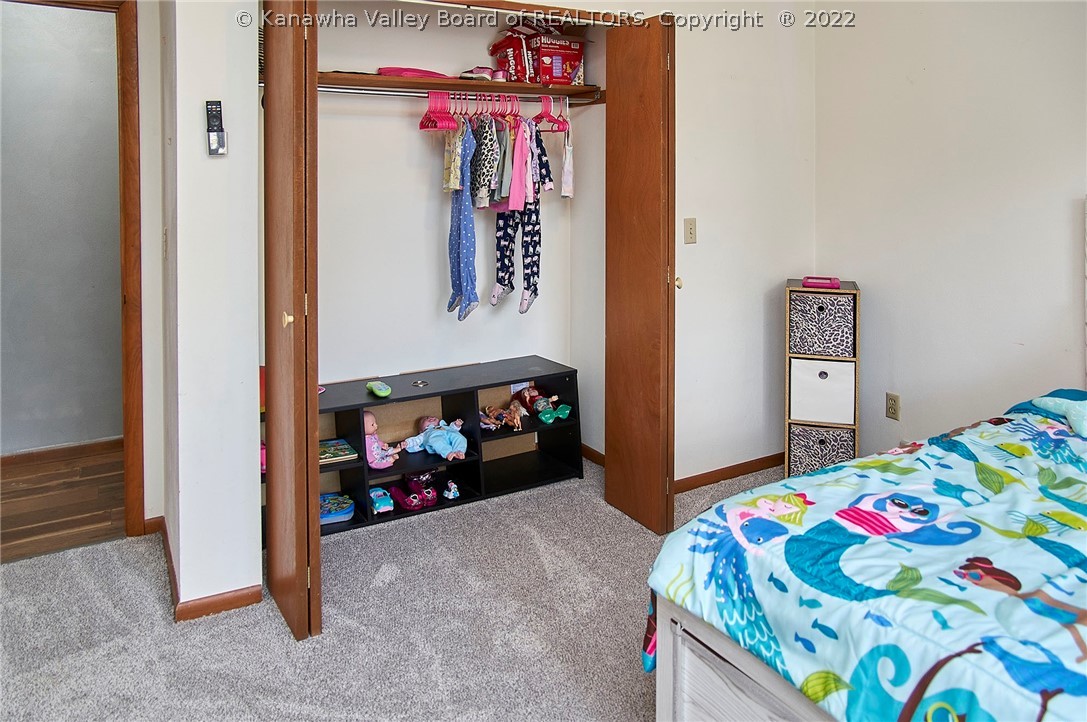 110 Rolling Acres Road Winfield, WV 25213 - Photo 21 of 42 Gallery Image 21