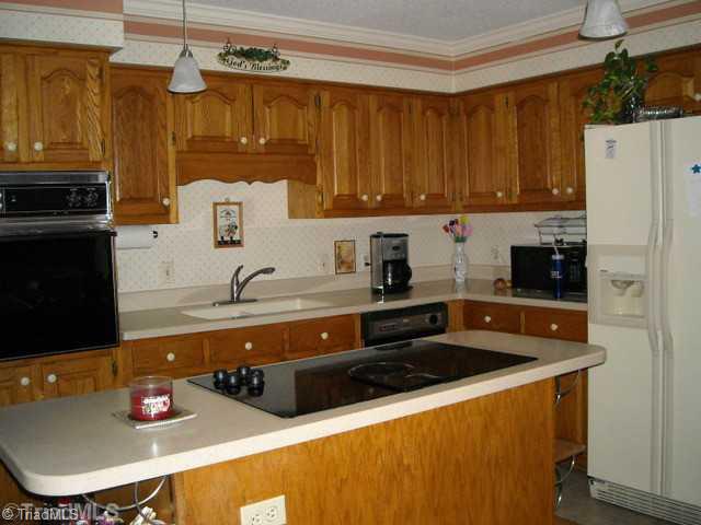 1531 George Bason Road Graham, NC 27253 - Photo 5 of 15 Kitchen.
