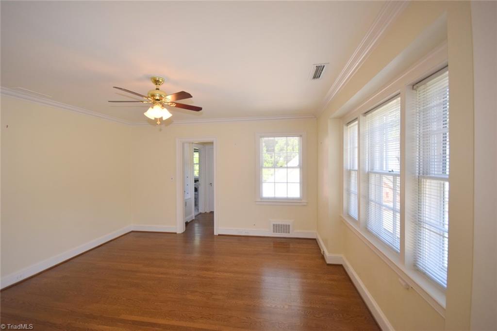303 Arbor Road Winston-Salem, NC 27104 - Photo 17 of 26 Gallery Image 17