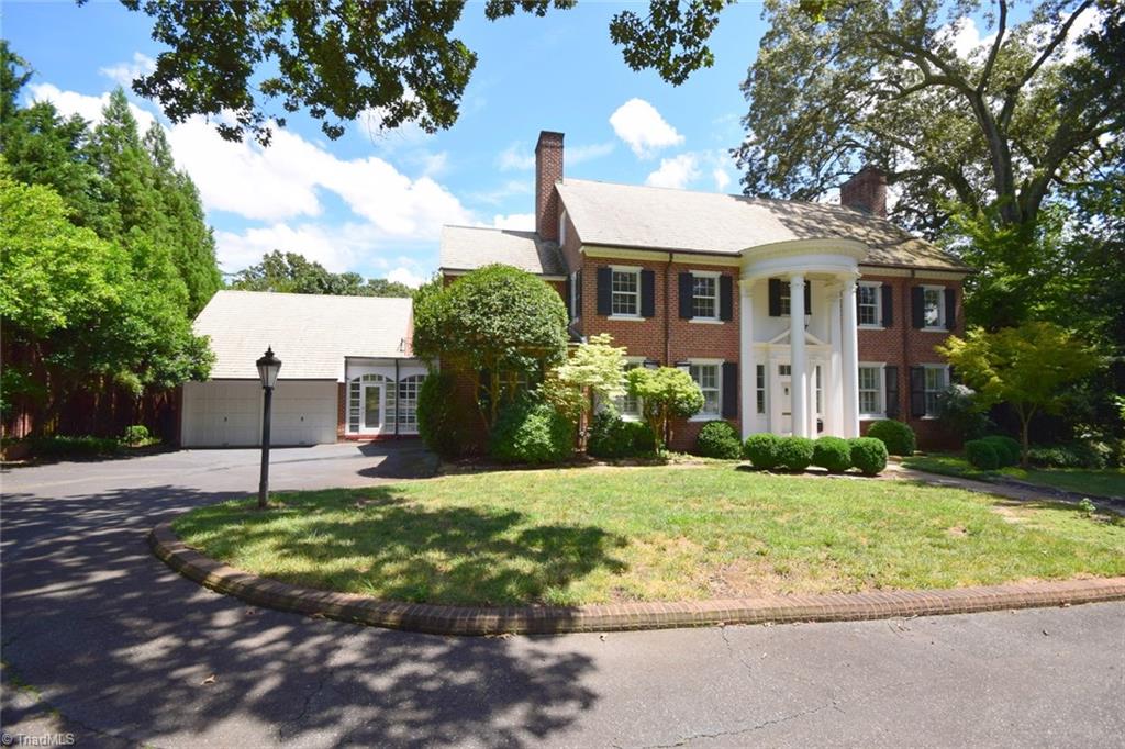 303 Arbor Road Winston-Salem, NC 27104 - Photo 3 of 26 Gallery Image 3