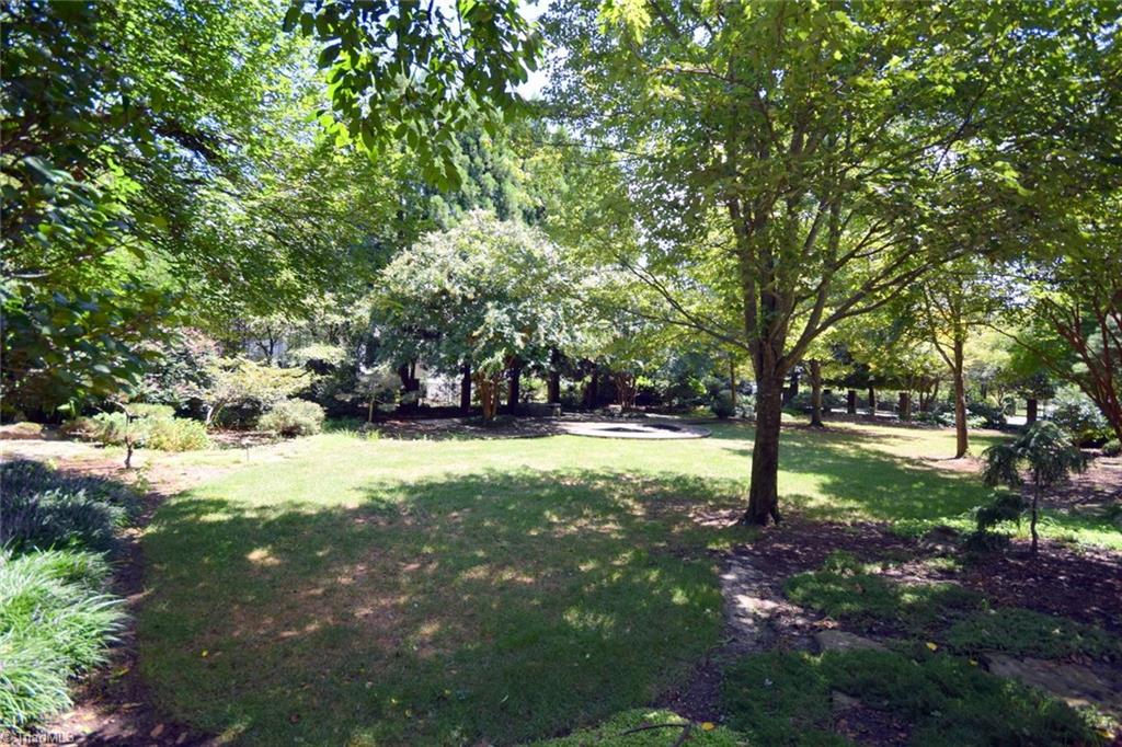 303 Arbor Road Winston-Salem, NC 27104 - Photo 25 of 26 Gallery Image 25