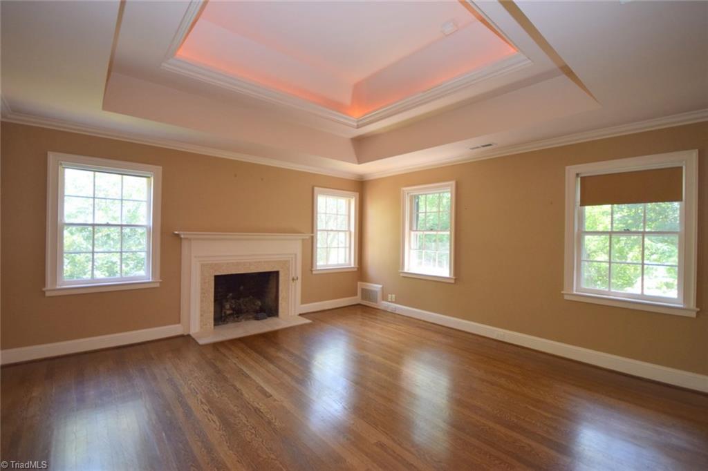 303 Arbor Road Winston-Salem, NC 27104 - Photo 5 of 26 Gallery Image 5