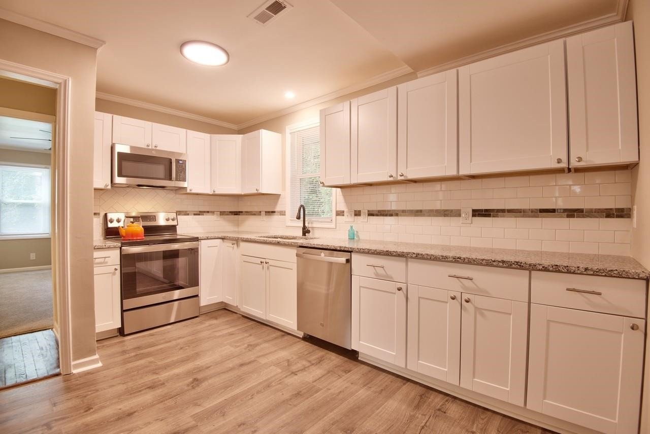 117 West Cornwallis Road Durham, NC 27707 - Photo 18 of 35 Photo 18
