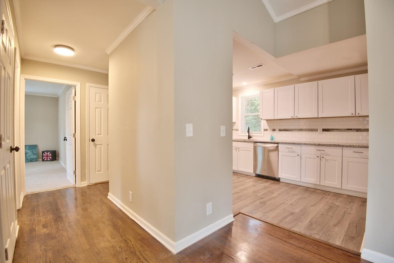 117 West Cornwallis Road Durham, NC 27707 - Photo 10 of 35 Photo 10