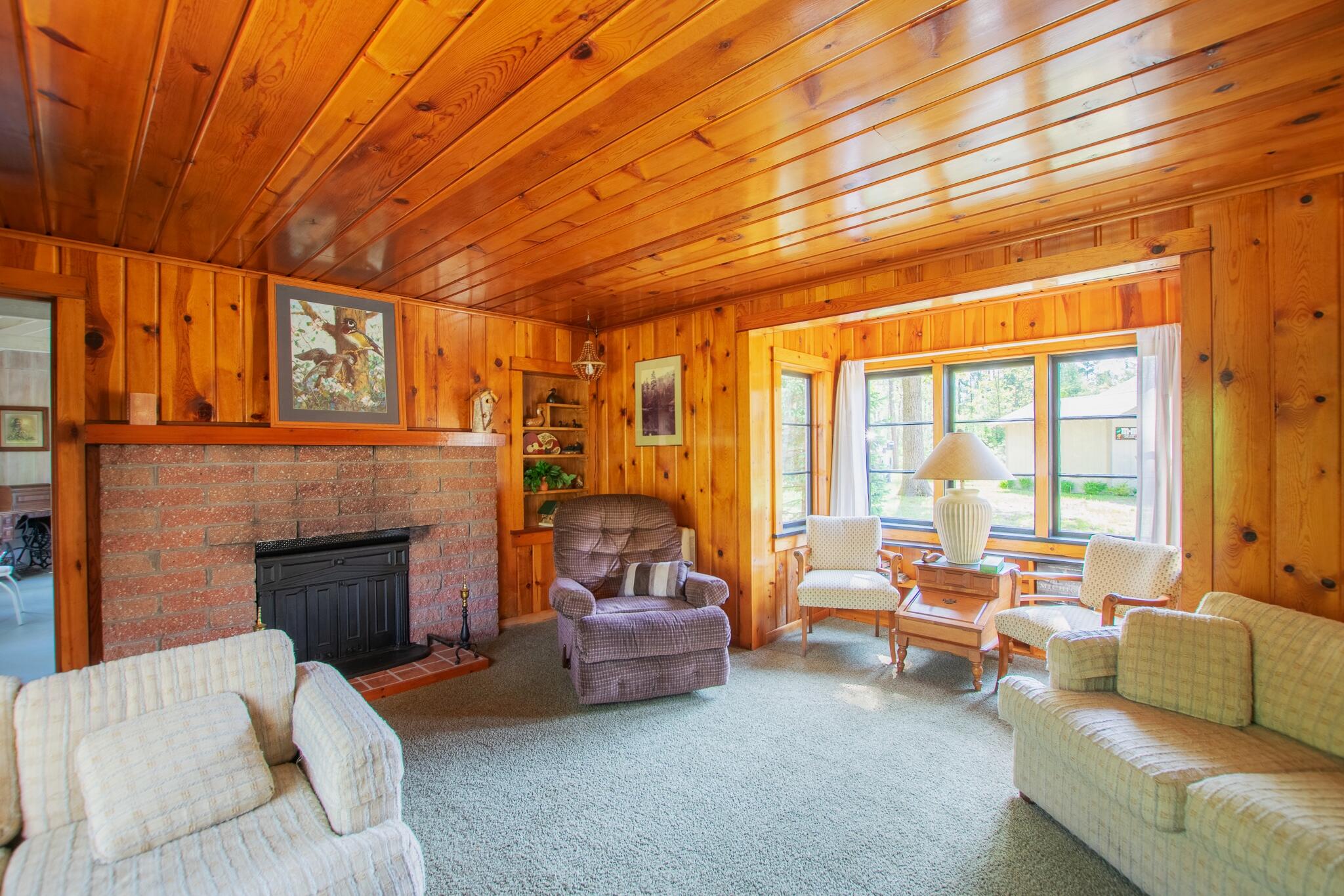 1936 Arrowhead Road Grayling, MI 49738 - Photo 19 of 36 Gallery Image 19