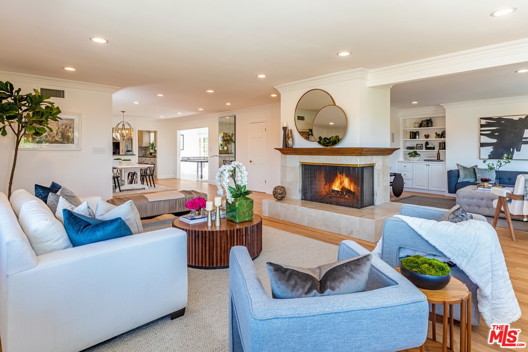 16600 Adlon Road Encino, CA 91436 - Photo 8 of 21 Gallery Image 8