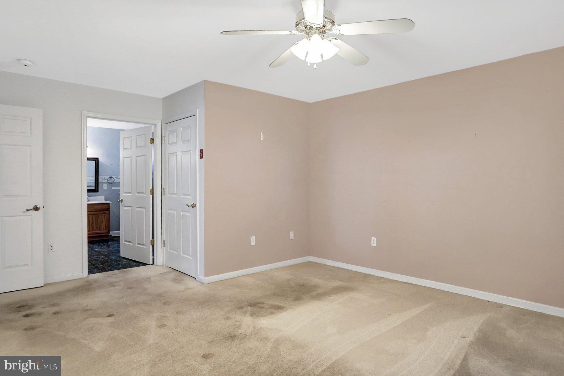 610 Raspberry Lane Lebanon, PA 17046 - Photo 13 of 30 Primary Bedroom