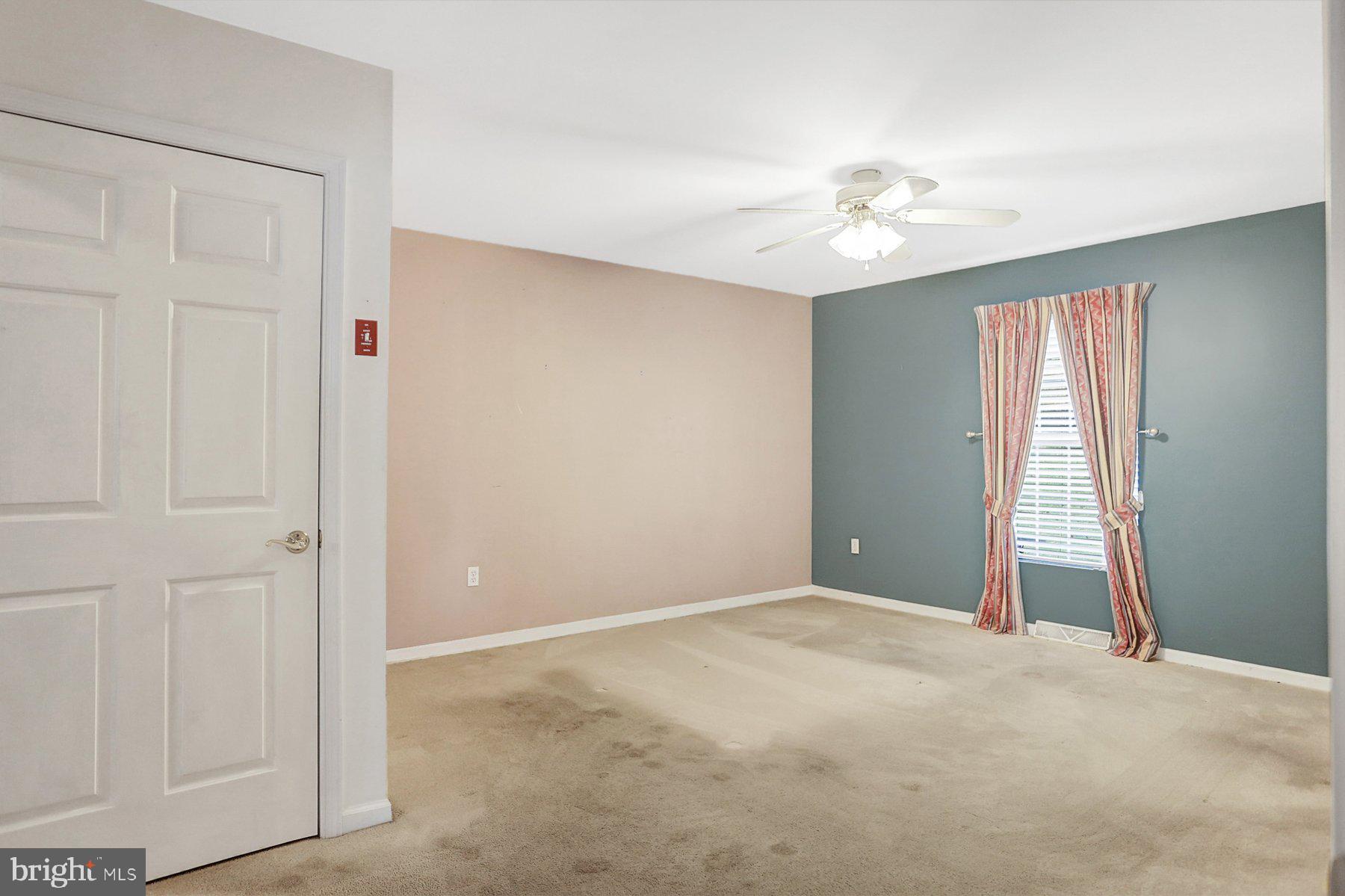 610 Raspberry Lane Lebanon, PA 17046 - Photo 15 of 30 Primary Bedroom