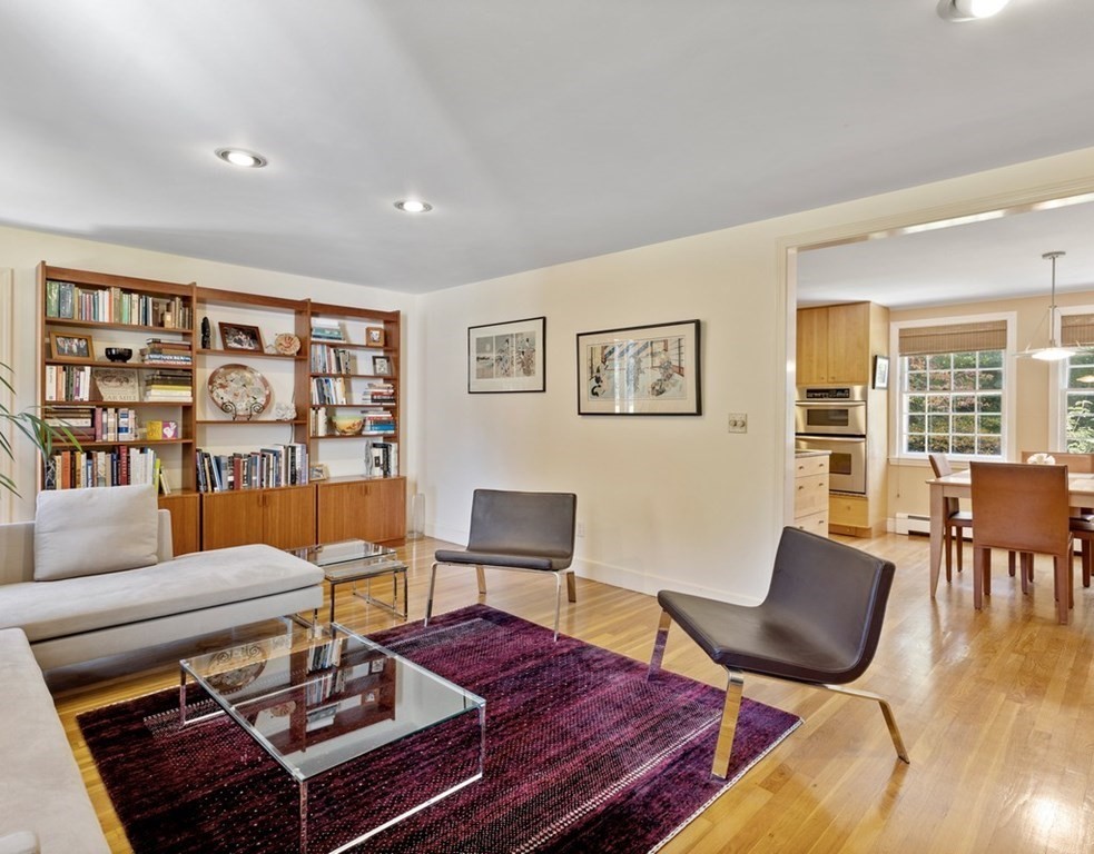 10 Thoreau Road Acton, MA 01720 - Photo 13 of 39