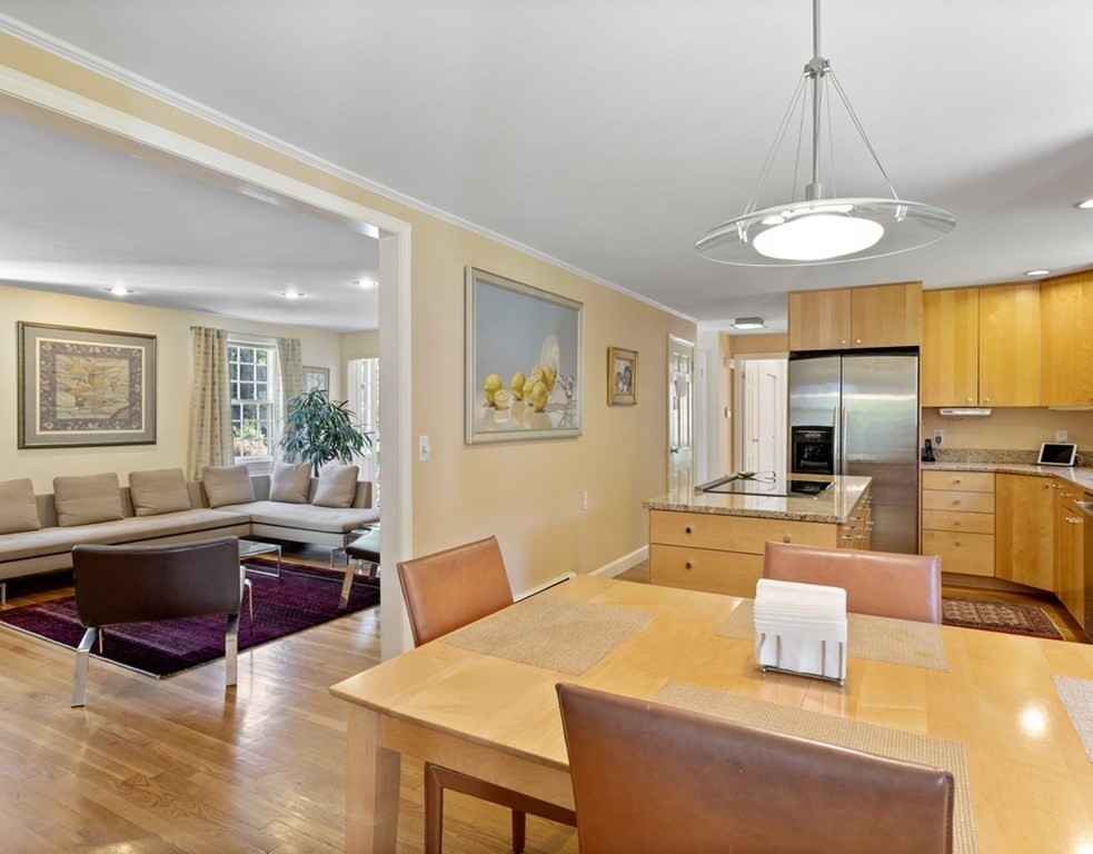 10 Thoreau Road Acton, MA 01720 - Photo 24 of 39