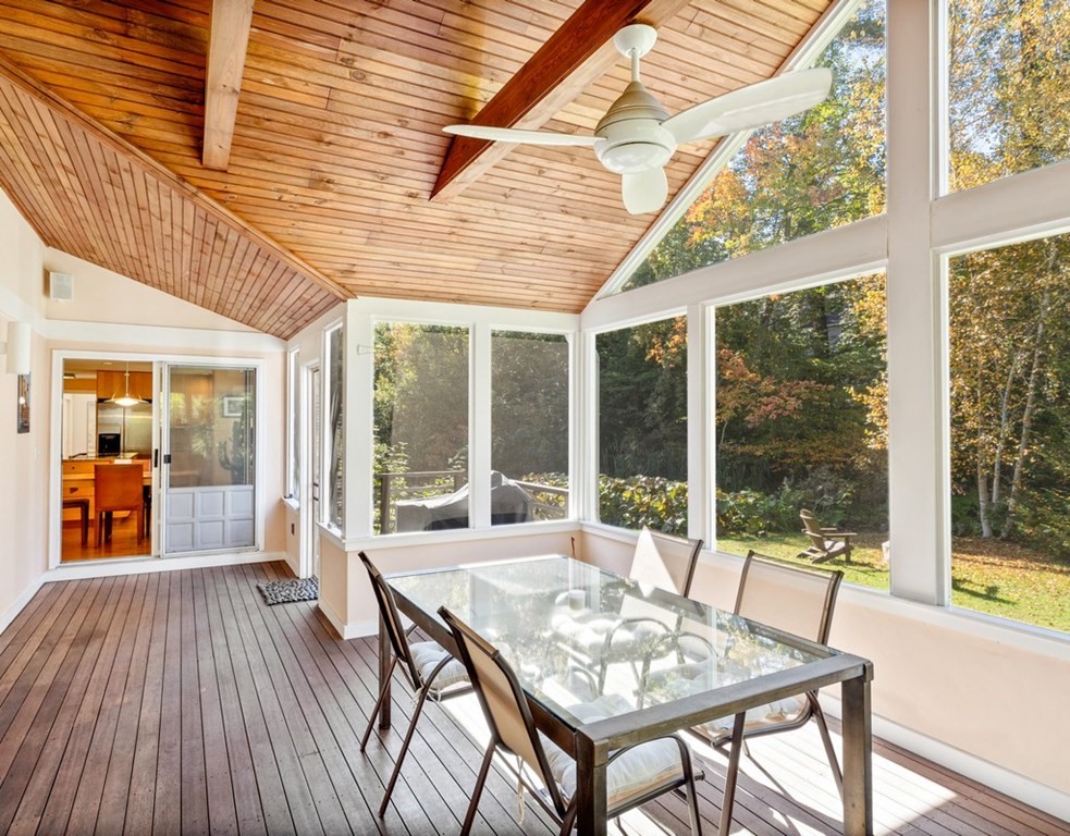 10 Thoreau Road Acton, MA 01720 - Photo 26 of 39