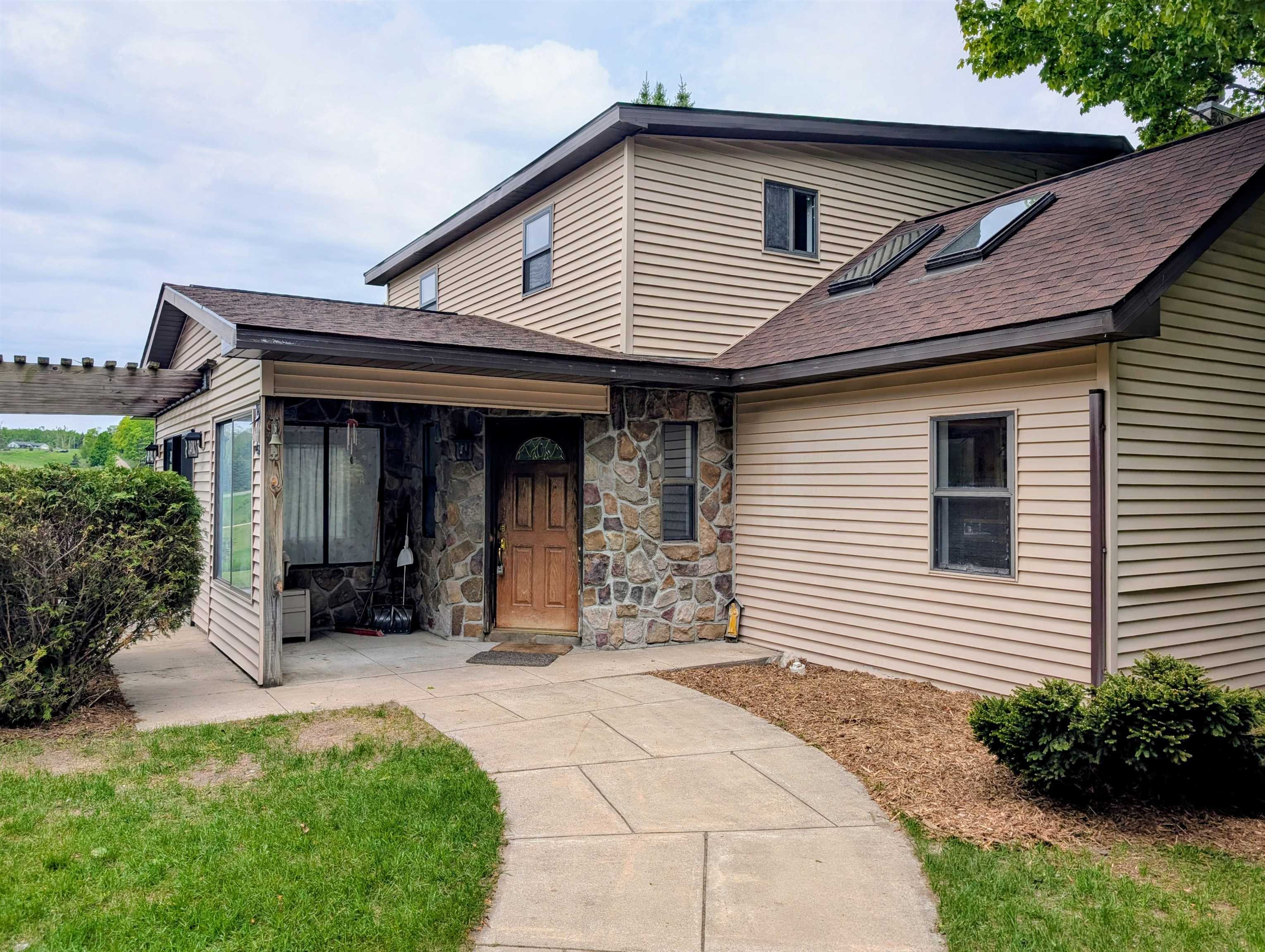 8748 Nelson Road East Jordan, MI 49727 - Photo 38 of 39 Gallery Image 38