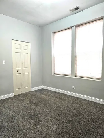 $255,000 | 1520 East Marquette Road, Unit 2B, Chicago, IL 60637