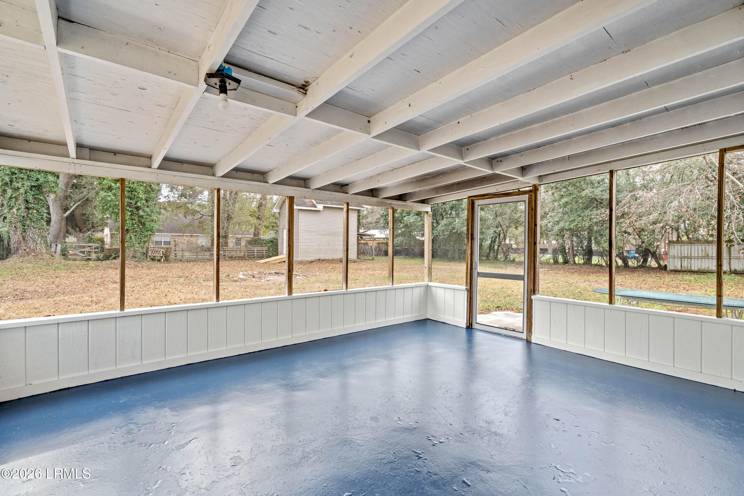 4312 Pinewood Circle Beaufort, SC 29906 - Photo 25 of 33 Large screened porch