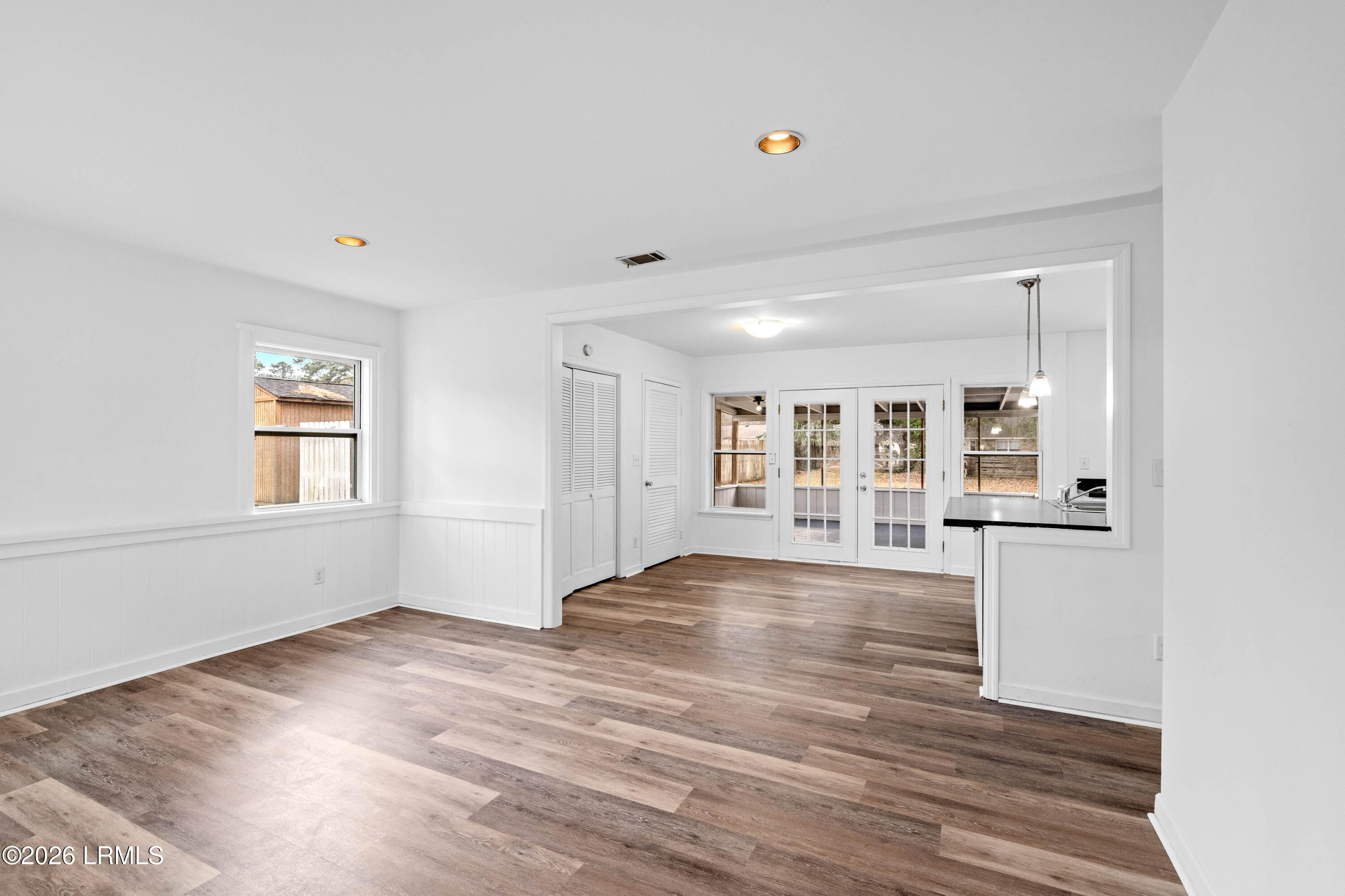 4312 Pinewood Circle Beaufort, SC 29906 - Photo 8 of 33 Dining area with French doors to porch