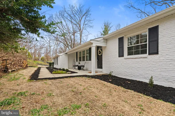 $969,000 | 971 Stevens Lane, Wayne, PA 19087
